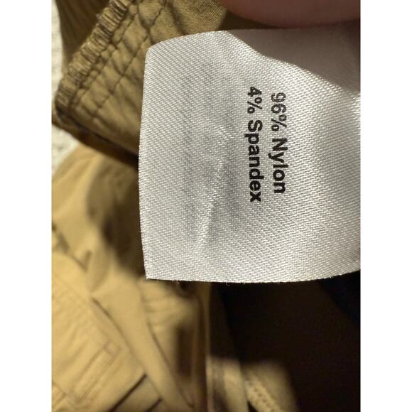 REI Co-Op Convertible Hiking Pants Performance Cargo Active Mens Sz 42 x 30 Tan - Picture 10 of 11